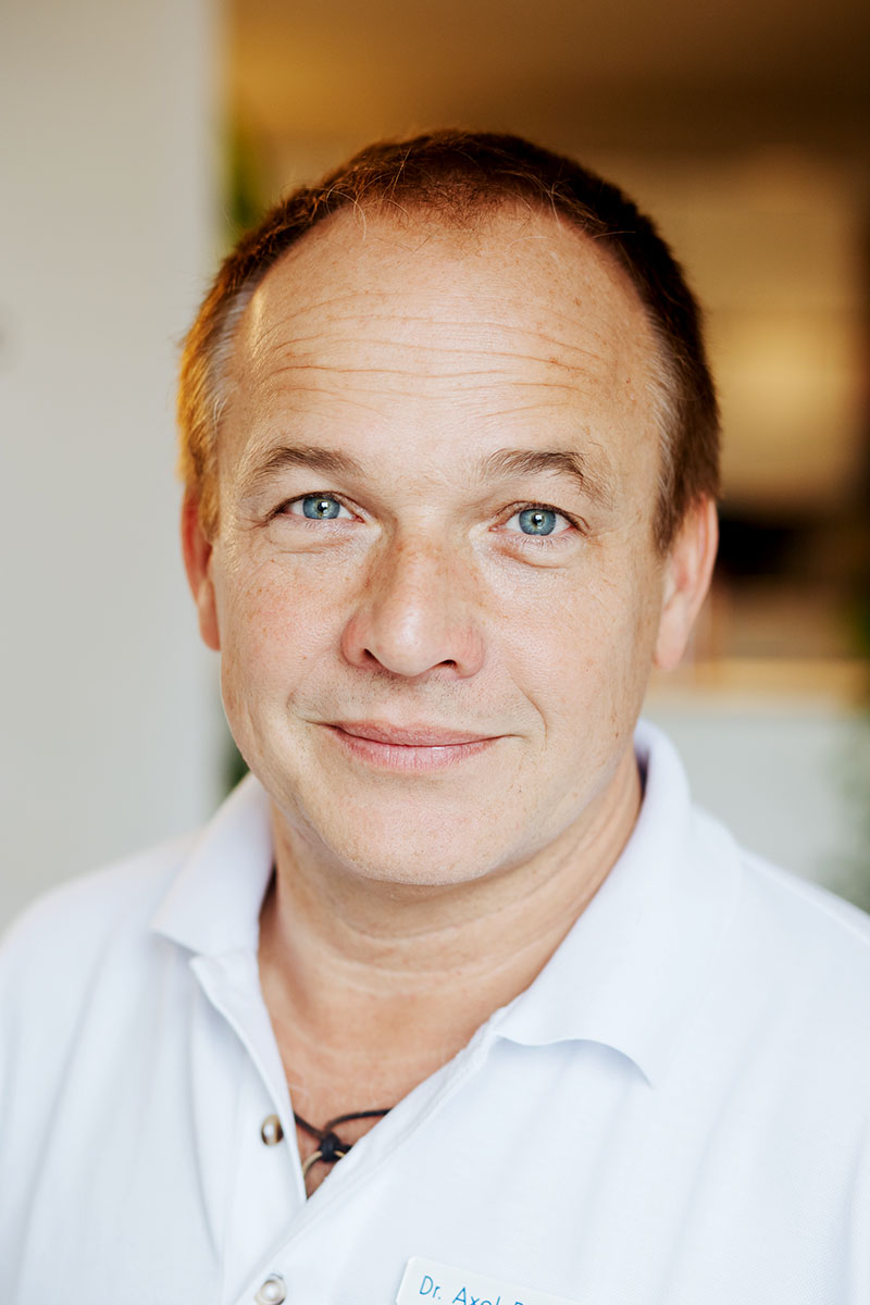 Ihr Frauenarzt in Neumünster Gynäkologe Dr. med. Axel Rohne